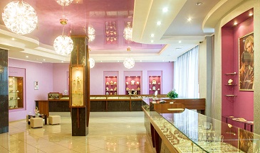 Лучшее оформление торгового зала. Категория «Магазин площадью 201–500 кв. м.»  «АДАМАС» г. Орел