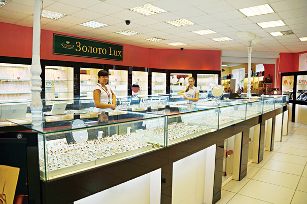 За продвижение изделии российских производителей. Ювелирный салон «Золото LUX». Кунгур