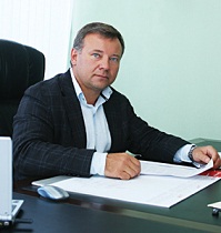 Михаил ПОТАПЕНКО, генеральный директор ООО «Арт-Ювелир»: «Самое главное для розничного предприятия – правильный выбор поставщиков!» Михаил ПОТАПЕНКО, генеральный директор ООО «Арт-Ювелир»: «Самое главное для розничного предприятия – правильный выбор поставщиков!»