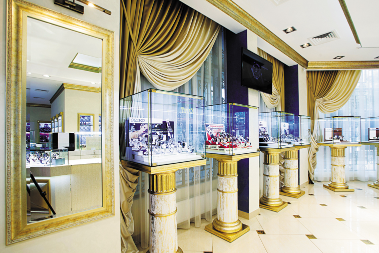 Часы в ювелирном магазине. Часть 1. Особенности торговли часами