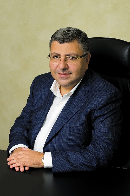 Артак МЕЛТОНЯН, председатель совета директоров ОАО «Дзулакентрон», акционер ювелирного завода «Адамант»: «В 2018 году «Адамант» показал рекордные результаты, а в 2019-м уже превысил их»