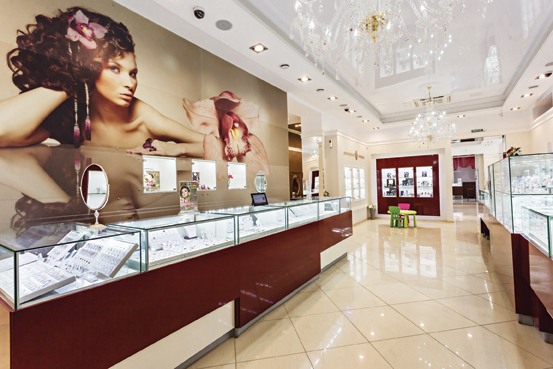 Лучшее оформление торгового зала. Магазин площадью торгового зала от 300 до 500 м2. Ювелирный дом «Драгоценная Орхидея». Пермь Лучшее оформление торгового зала. Магазин площадью торгового зала от 300 до 500 м2. Ювелирный дом «Драгоценная Орхидея». Пермь