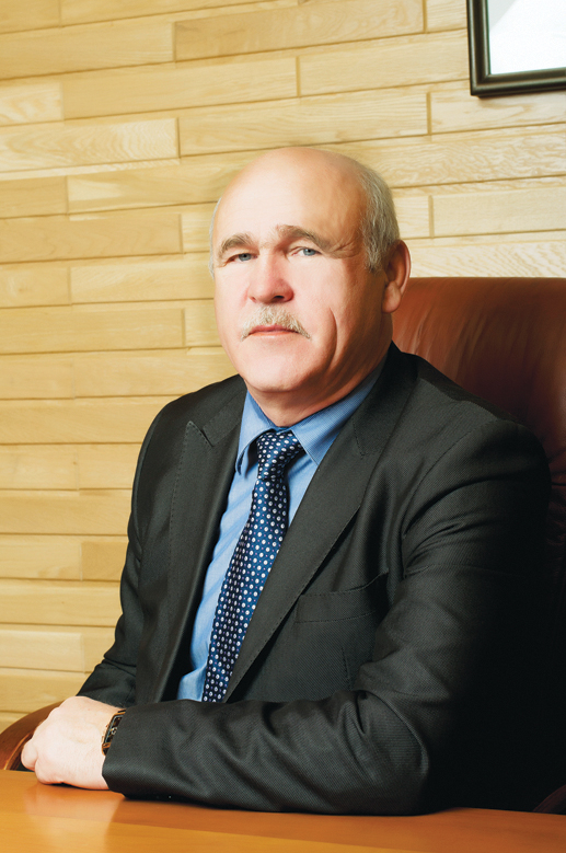 Евгений Климентьевич Шевелев, генеральный директор компании «Золотая Русь»: «Конкуренты всегда наступают нам на пятки. Но это хорошо – иначе не было бы прогресса…»