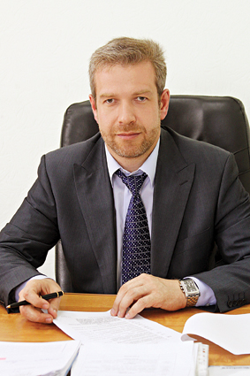 Андрей Иванов, директор Департамента потребительского рынка Ростовской области: «Розничная торговля занимает ведущее место на потребительском рынке Ростовской области» Андрей Иванов, директор Департамента потребительского рынка Ростовской области: «Розничная торговля занимает ведущее место на потребительском рынке Ростовской области»