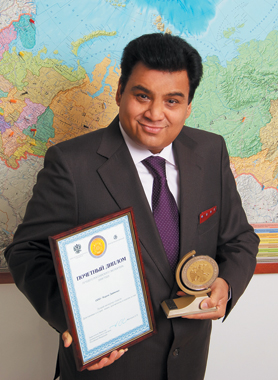 Раджеш Ганди: «Людей надо удивлять, и мы это делаем!» Раджеш Ганди: «Людей надо удивлять, и мы это делаем!»