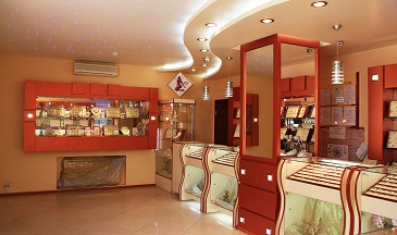 Лучшее оформление торгового зала. Категория «Магазин площадью до 60 кв. м.».  «ЗОЛОТАЯ ДЕВА», г. Якутск