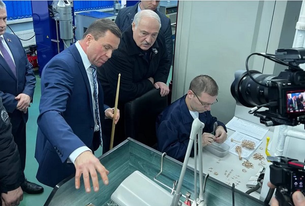 Директор ювелирного завода «Кристалл»: сегодня алмазообработка занимает 20 %, а ювелирка — 80 %