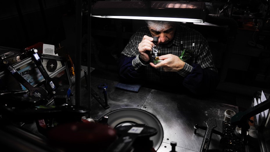 Драгоценные кадры: в Петербурге возник дефицит профессиональных ювелиров