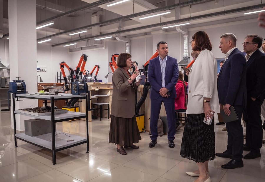 По инициативе ИРНИТУ ювелирное направление может появиться в креативных индустриях Приангарья