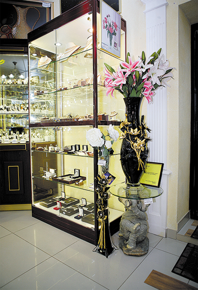 lazurit4.jpg lazurit4.jpg